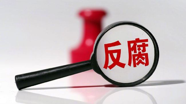 山口ミコト原作による佐藤友生「トモダチゲーム」が、テレビドラマと劇場映画として実写化されることが決定した。なお映画は2本立てになるとのこと。